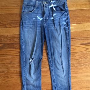 Levi’s distressed mom jeans